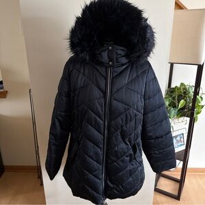 Lane Bryant Women’s Black Puffer Winter Coat w/Removable Faux Fur Hood, Sz 18/20